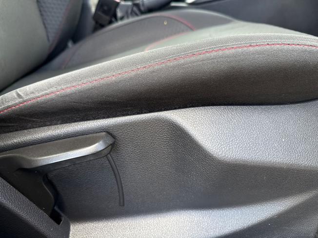 FORD Focus Photo 24