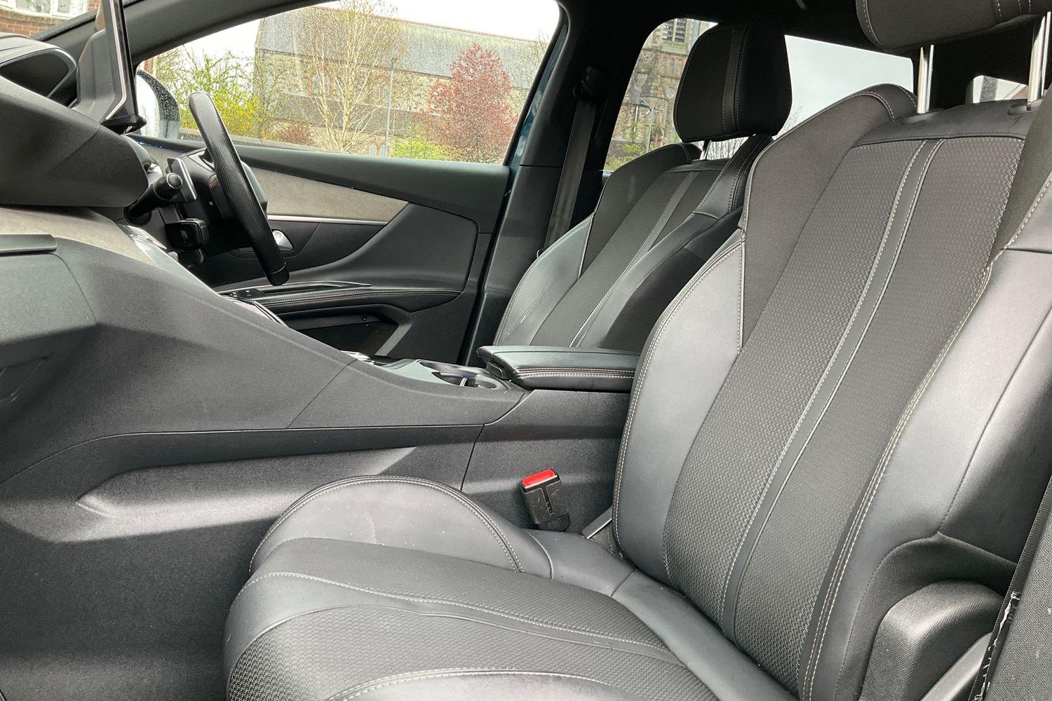 Peugeot 5008 Photo 18