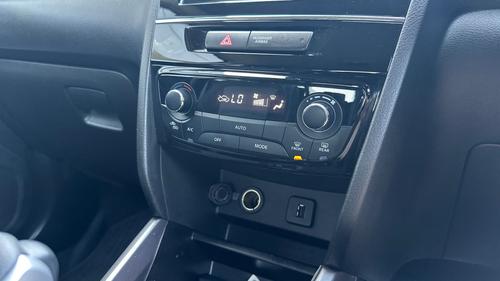 Suzuki Vitara Photo autoimg-6fd30d5c120886b49abac78e353cee84f4032d65.jpg