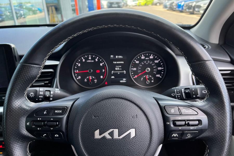 Kia STONIC Photo autoimg-6fd37bd791f25b589d5dcef47f3b4041312710aa.jpg