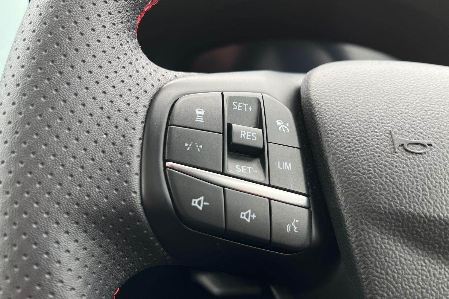 Ford Kuga Photo 31