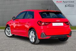 AUDI A1 Photo 3