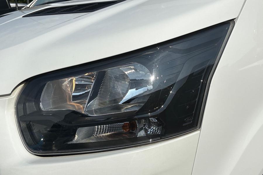 Ford TRANSIT Photo autoimg-6fde9b9f1277f1e238f189731b3831362078d62b.jpg