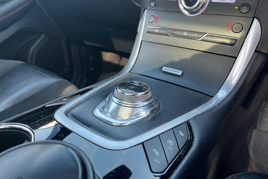 Ford EDGE Photo autoimg-6fe5a96f61cf68bea54789a8a80369c16ac79198.jpg