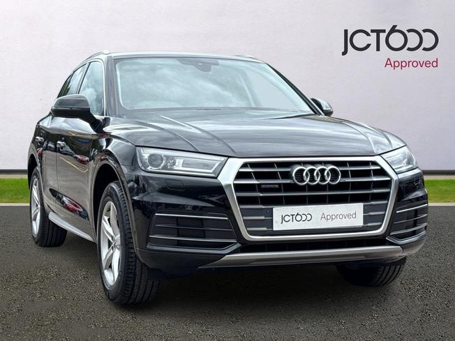 AUDI Q5 Photo 1