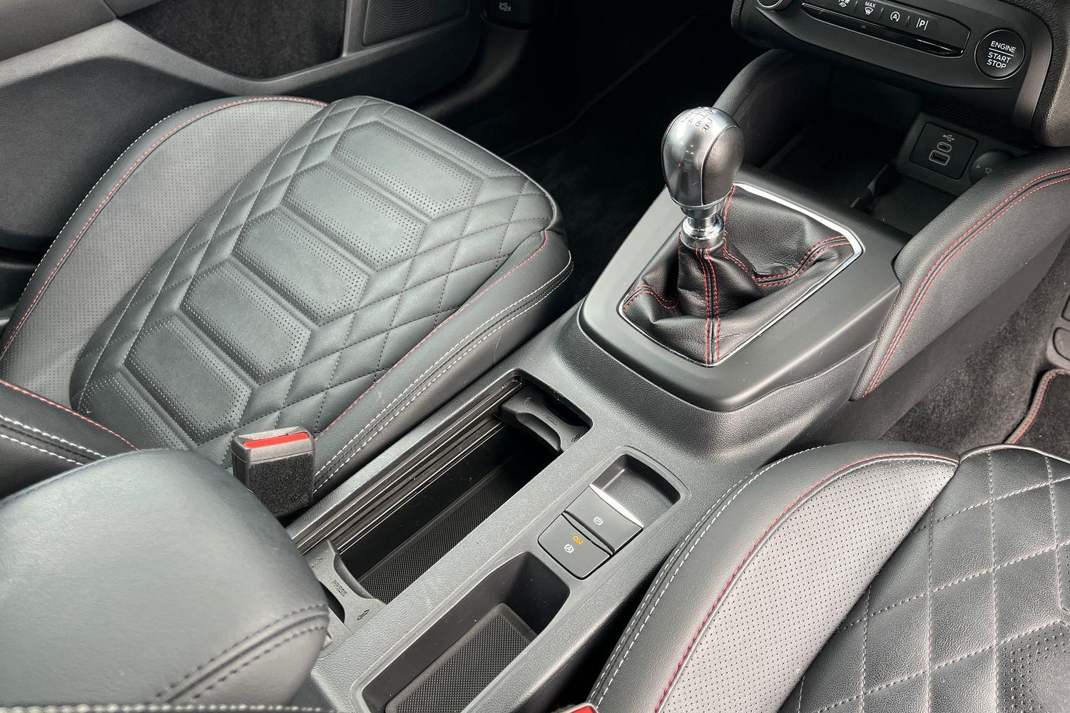 Ford Focus Photo 36