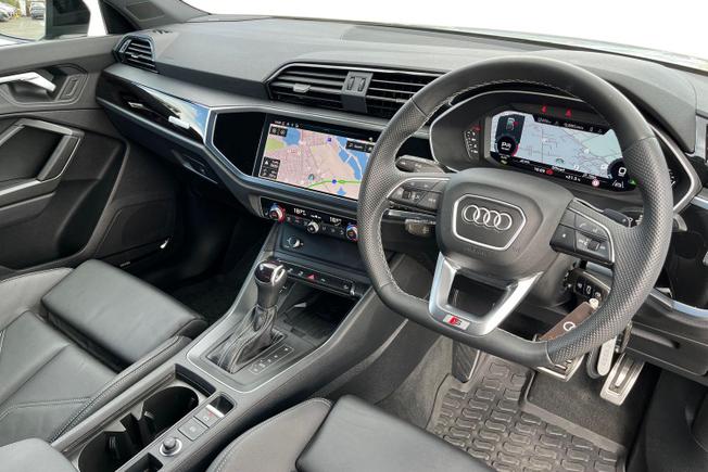 Audi Q3 Photo 6