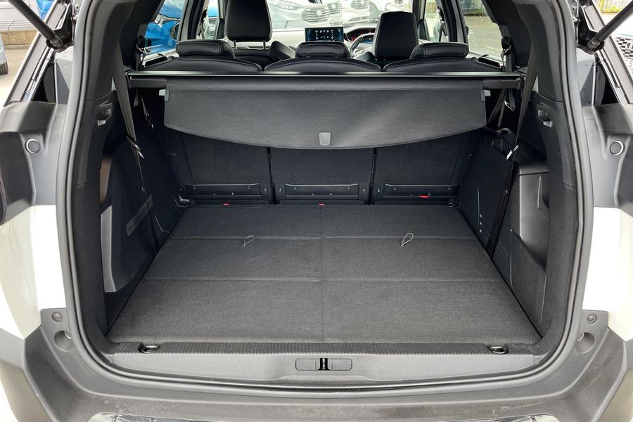 Peugeot 5008 Photo autoimg-6fef37042a55f0e0715e289190be6b08073654f9.jpg