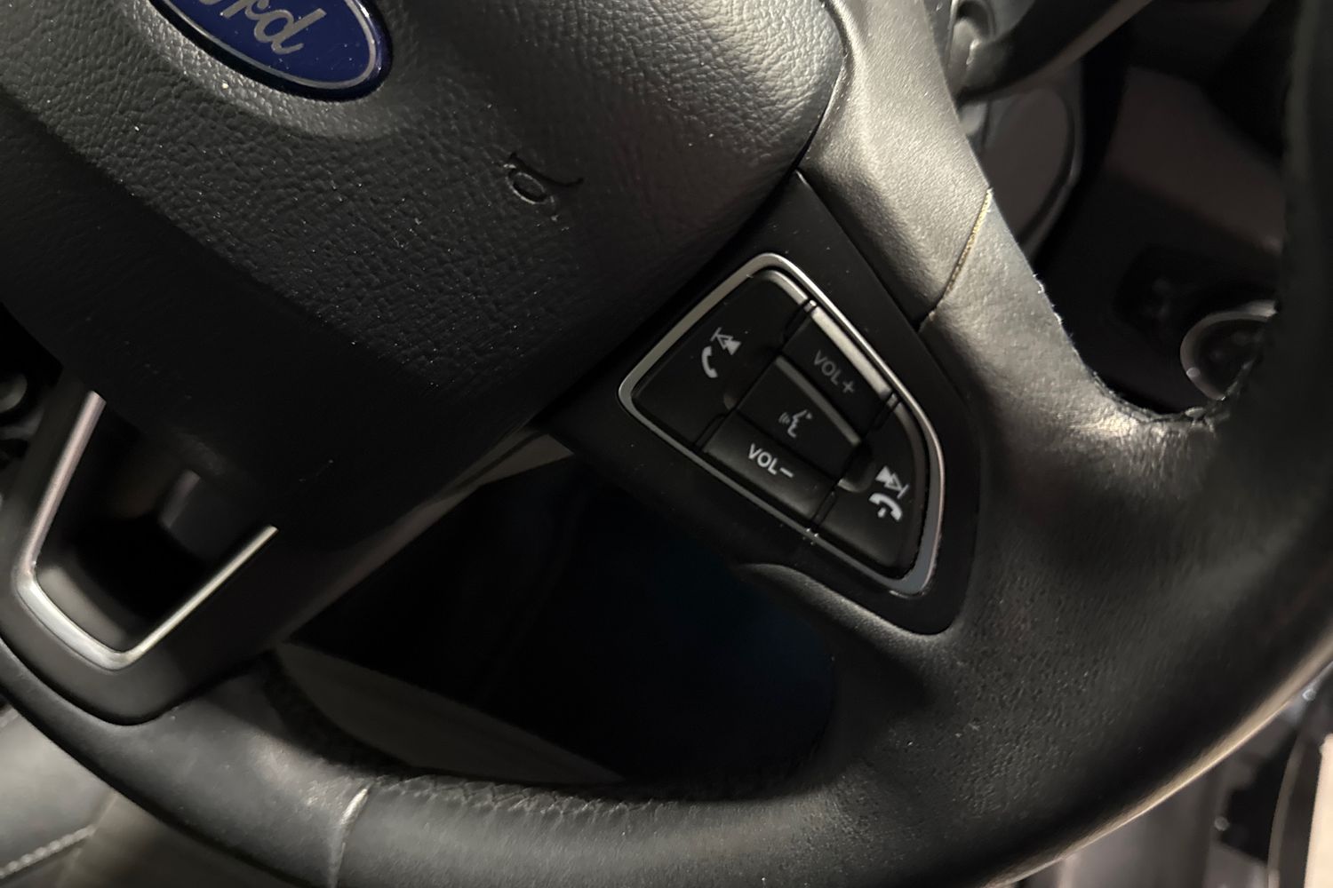 Ford ECOSPORT Photo 26