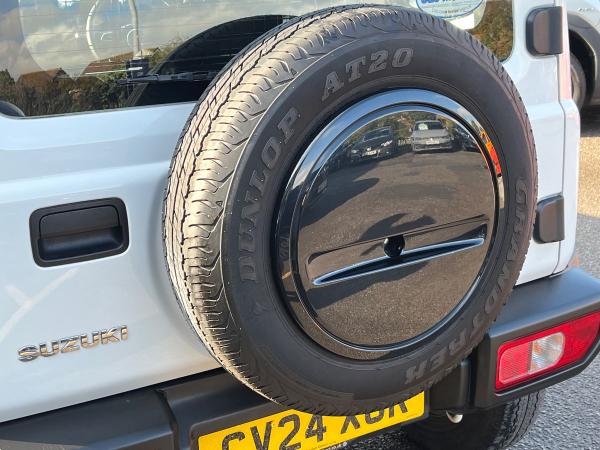 Suzuki Jimny Photo autoimg-6ff0f01589d2232f769dd4304b698f8de8ca085c.jpg