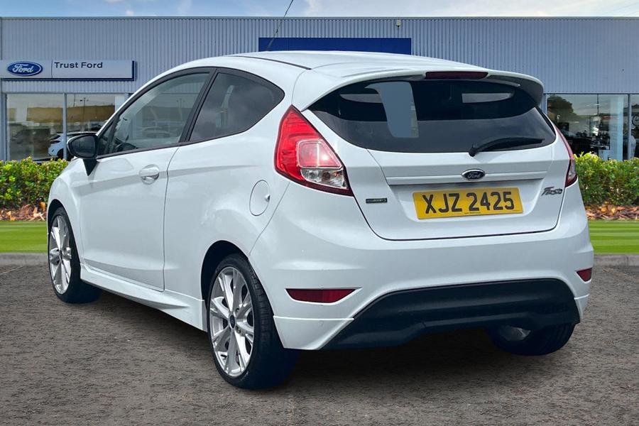 Ford FIESTA Photo autoimg-6ff2b435b809ef73249951e0d8b3270d1a6ff4c4.jpg