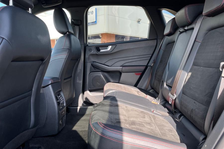Ford KUGA Photo autoimg-6ff32c06885ef525bbc478cdae0912dcb30304e0.jpg