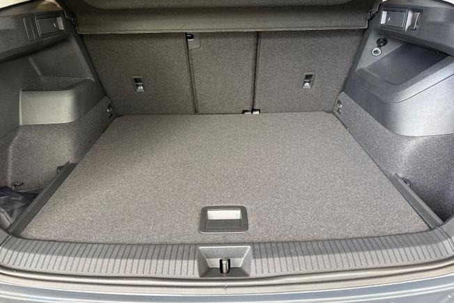 VOLKSWAGEN Tiguan Photo 12