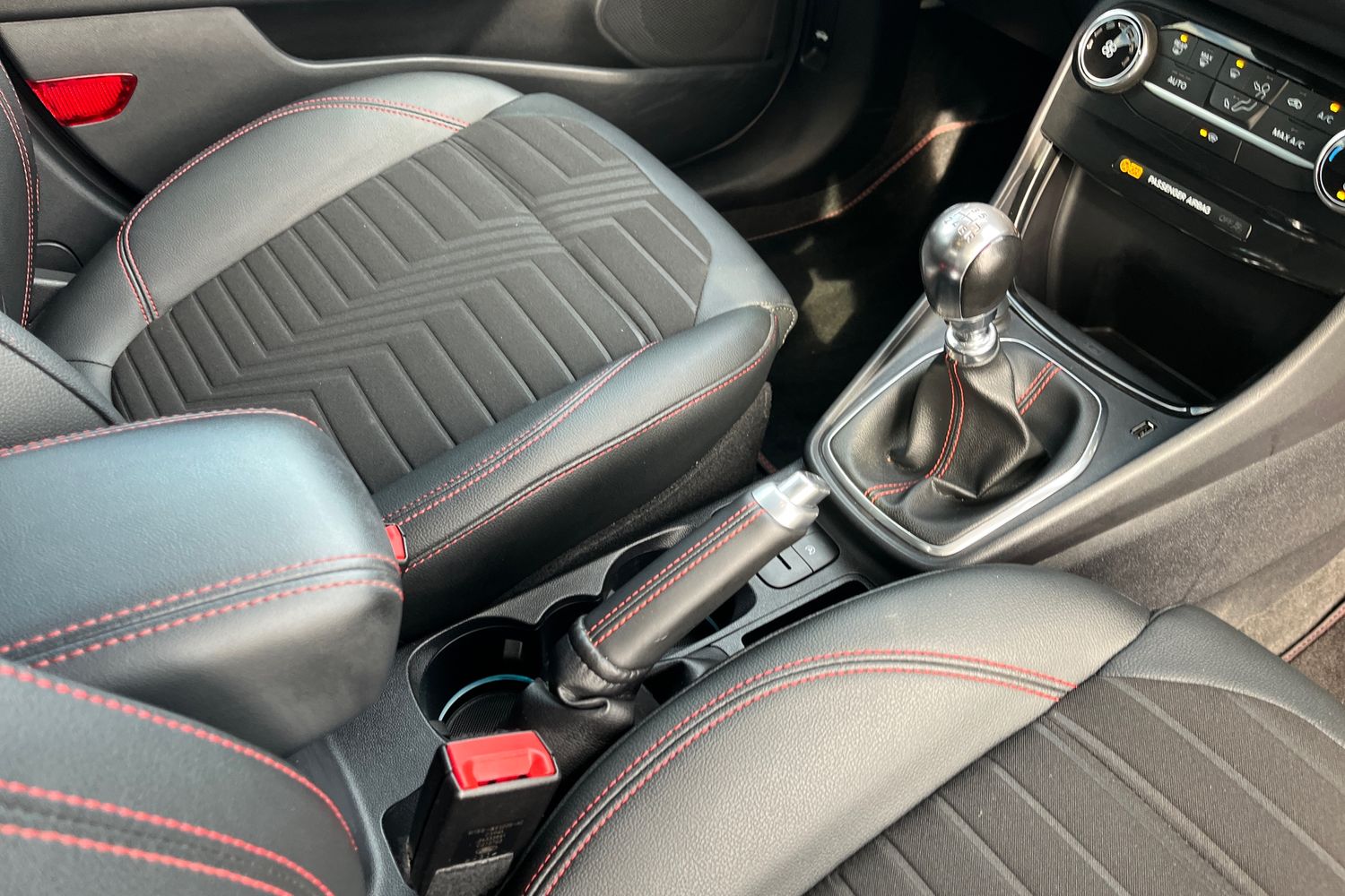 Ford PUMA Photo 37