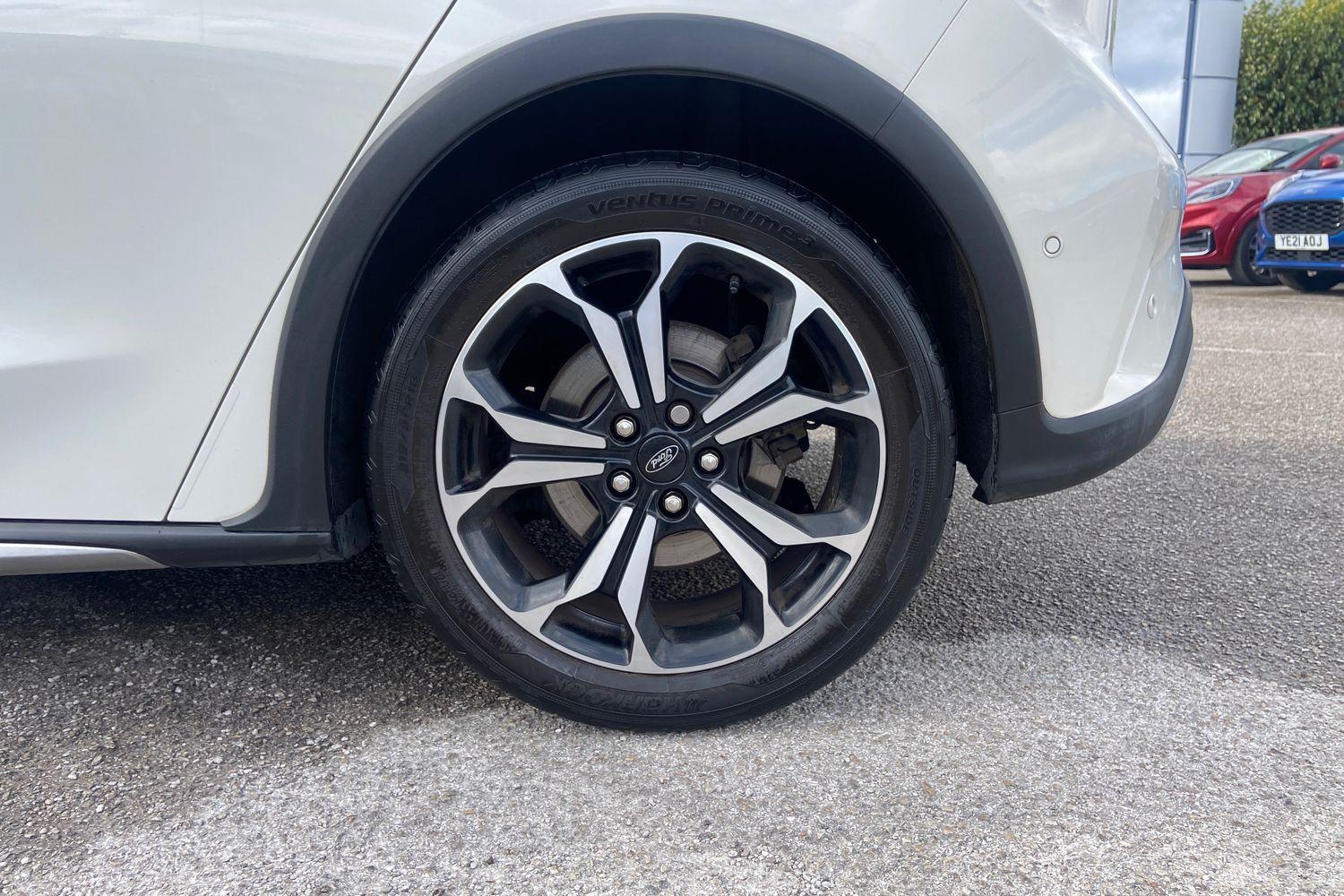 Ford FOCUS Photo 22