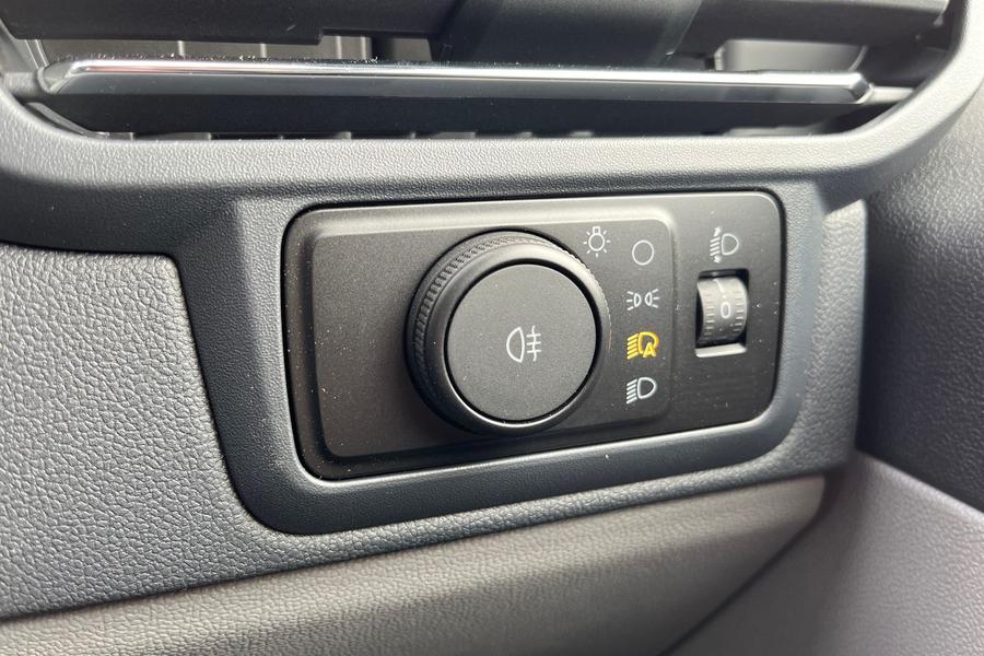 Ford Transit Custom Photo autoimg-6ff72a42b0750a0f7dc5b96e70f8c2297622732b.jpg