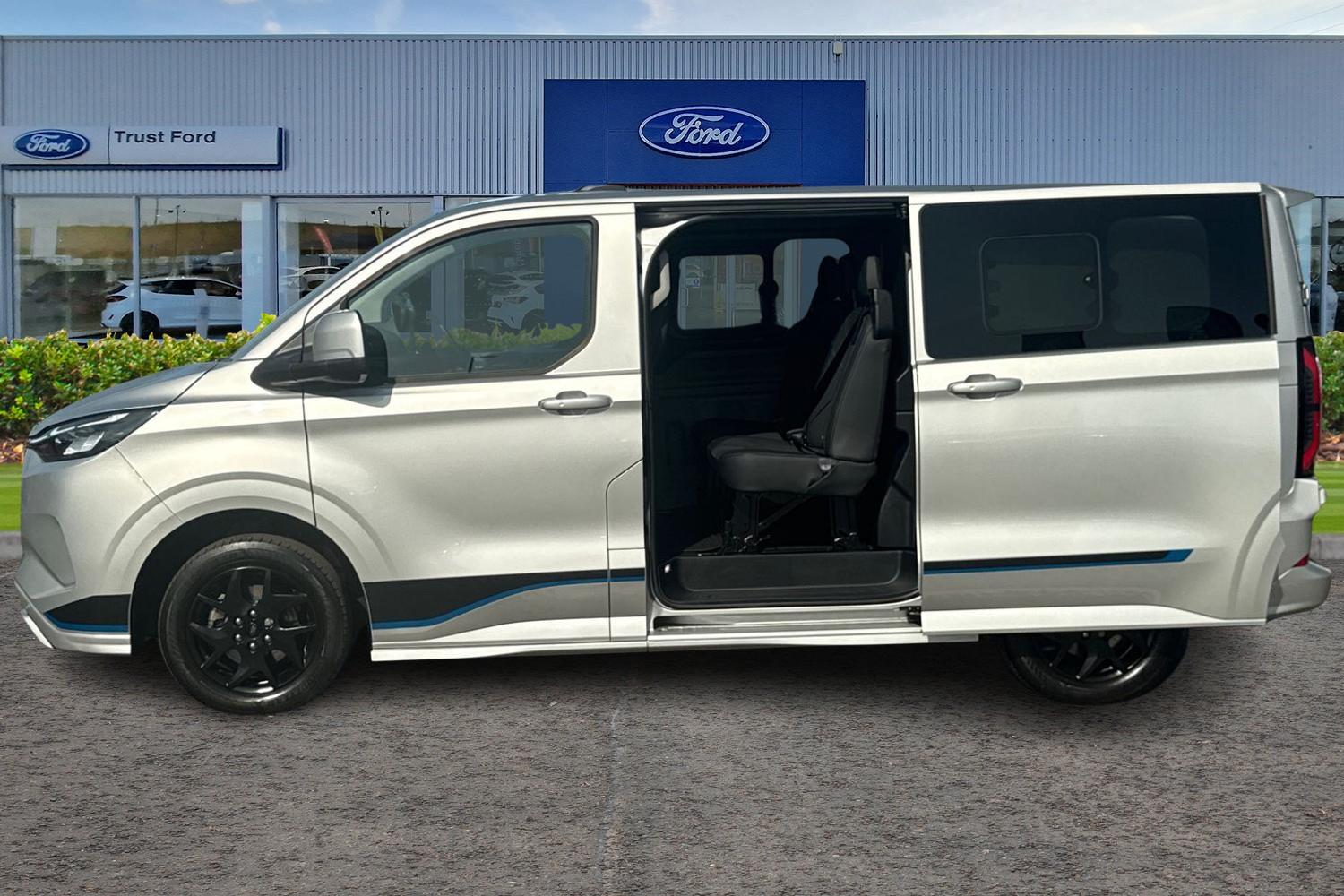 Ford TRANSIT CUSTOM Photo 4