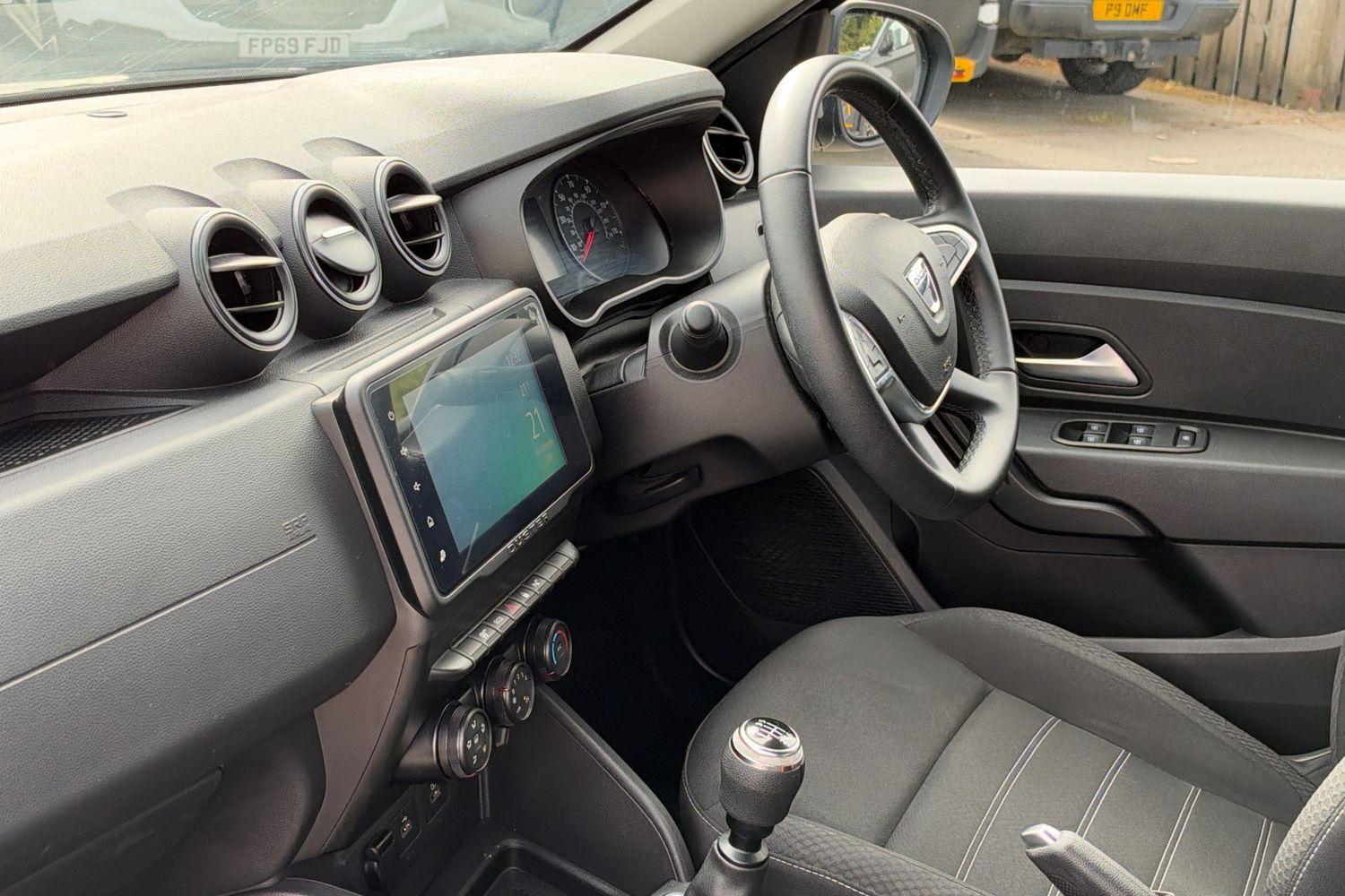 Dacia DUSTER Photo 17