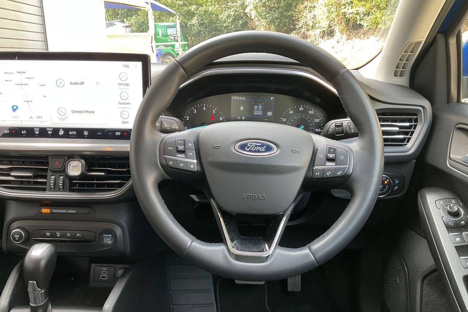 Ford FOCUS Photo 11