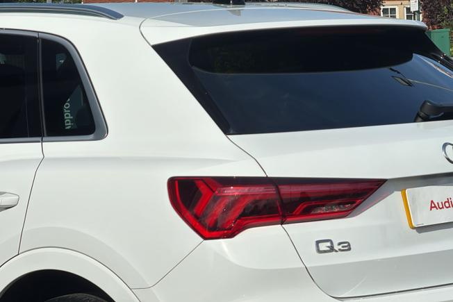 Audi Q3 Photo 48