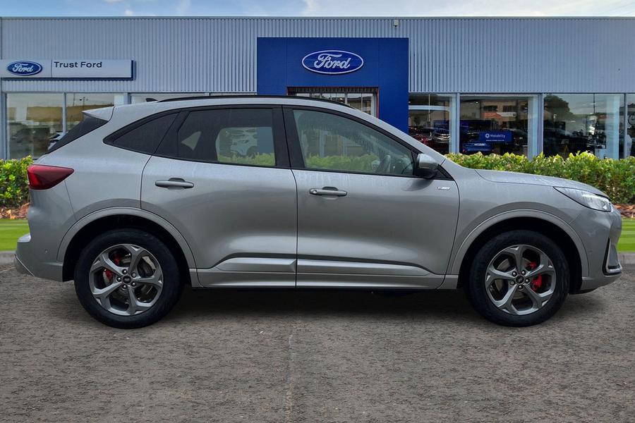 Ford Kuga Photo autoimg-70057f4b45424449e24169cfd3ac6fc23795c685.jpg