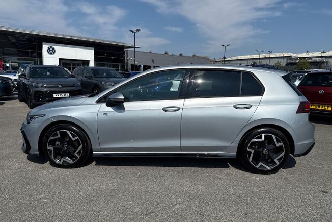 VOLKSWAGEN Golf Photo 41