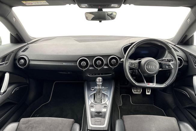 Audi TT Photo 10