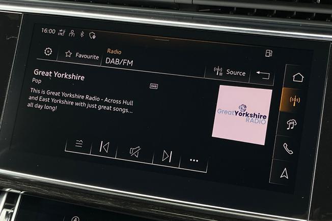 Audi Q7 Photo 13