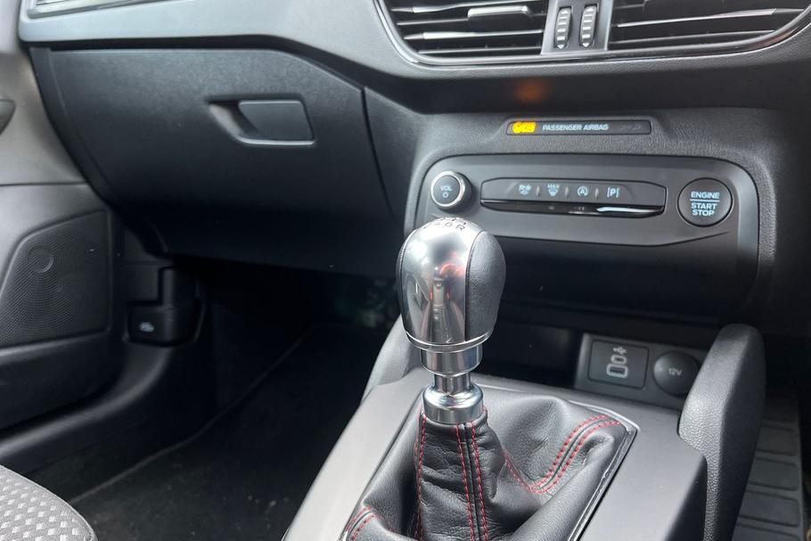 Used Ford FOCUS MA75GMV 37