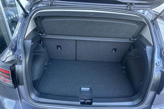 Volkswagen T-cross Photo autoimg-70102888ff2102181616301e0c5fd160cf603eba.jpg