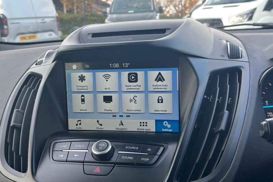 Ford KUGA Photo autoimg-701132e56e13ce7184e64b71500635a324fa8b92.jpg