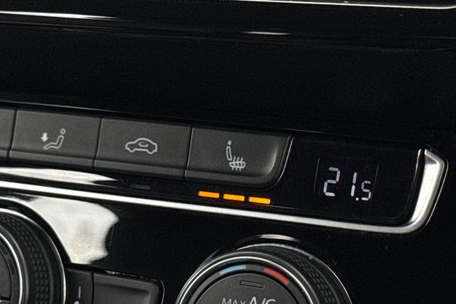 Volkswagen Arteon Photo 29