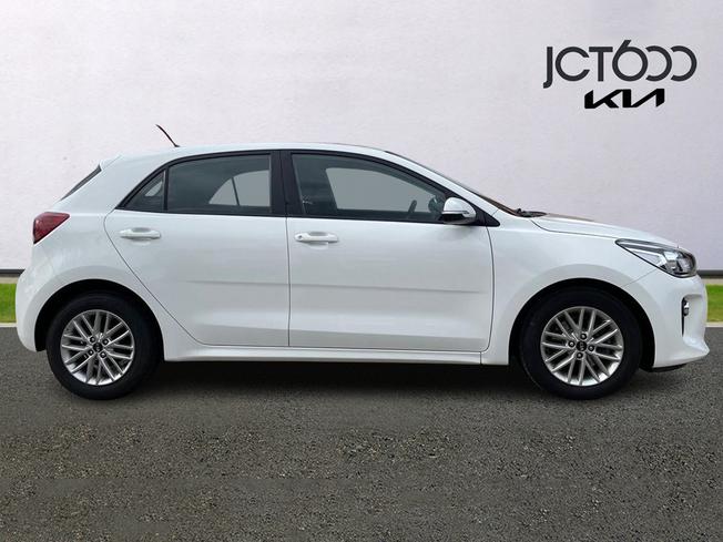 KIA Rio Photo 4