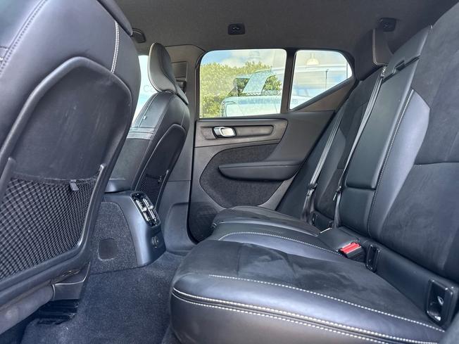 VOLVO Xc40 Photo 43