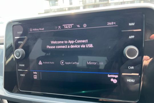 Volkswagen T-roc Photo autoimg-70152857cb0fadcbf1369df285cb2dfd6c28fbb9.jpg