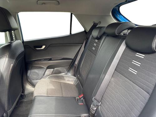 Kia STONIC Photo autoimg-7019aee618f334d00b27127b98ac6dc470e054d5.jpg