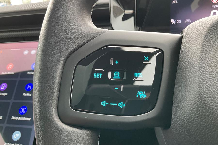 Ford Explorer Photo autoimg-701c74302add496323c5c7f9959471416ba8cc3d.jpg