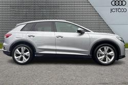 AUDI Q4 e-tron Photo 4