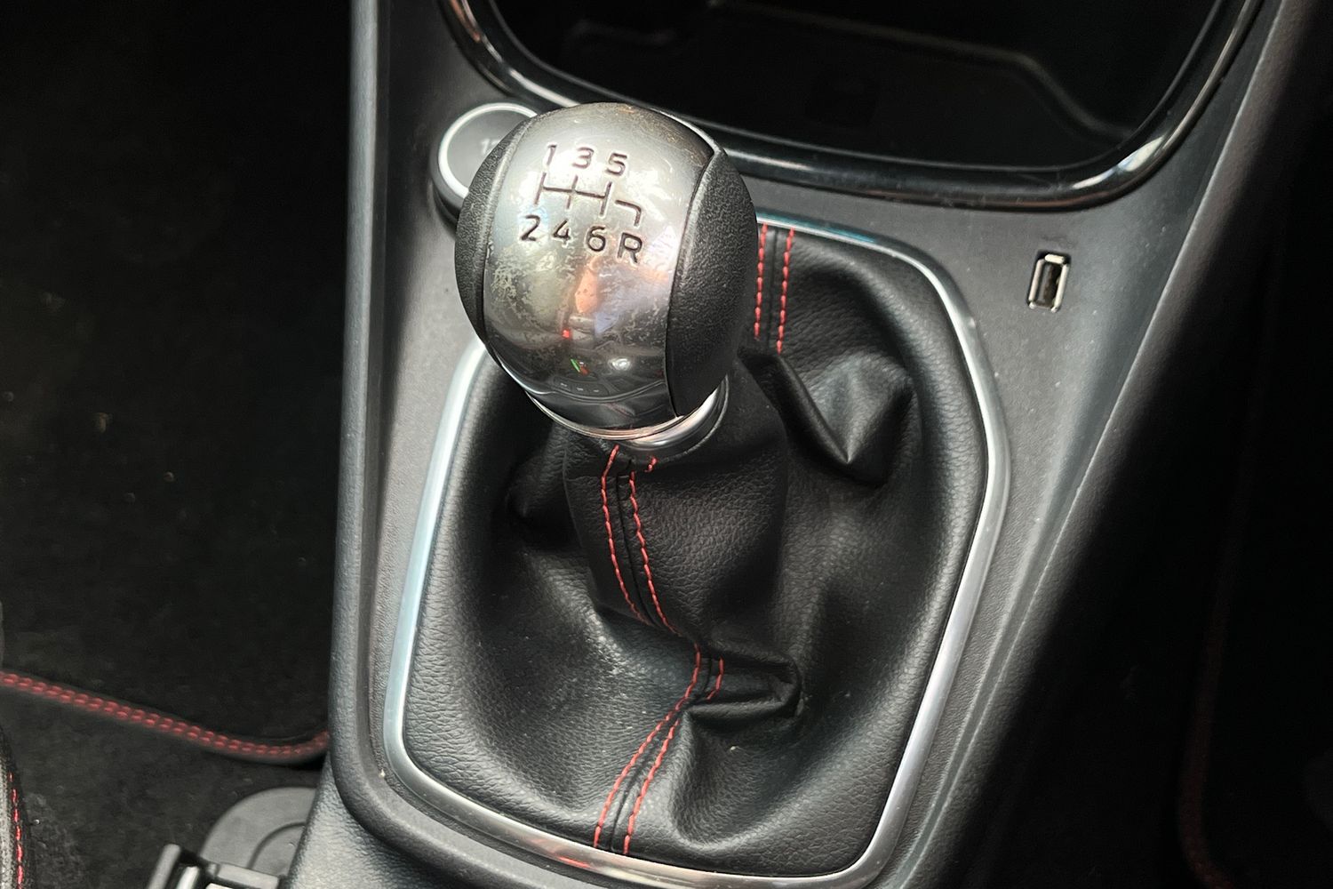 Ford PUMA Photo 31