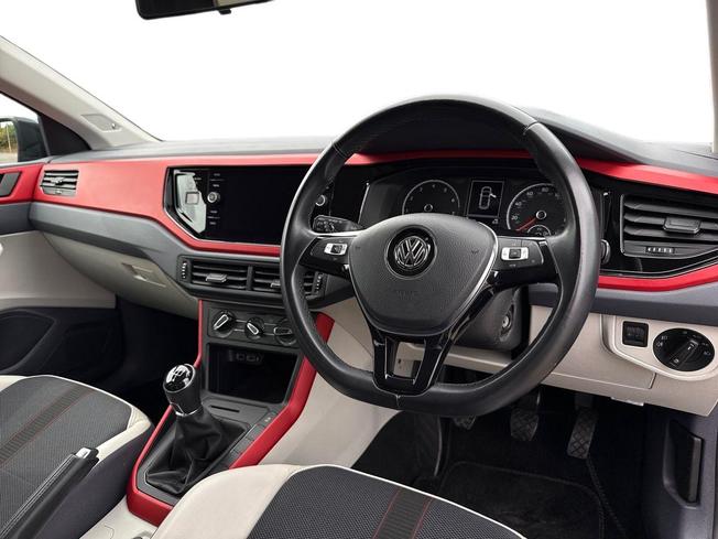 Volkswagen Polo Photo 6