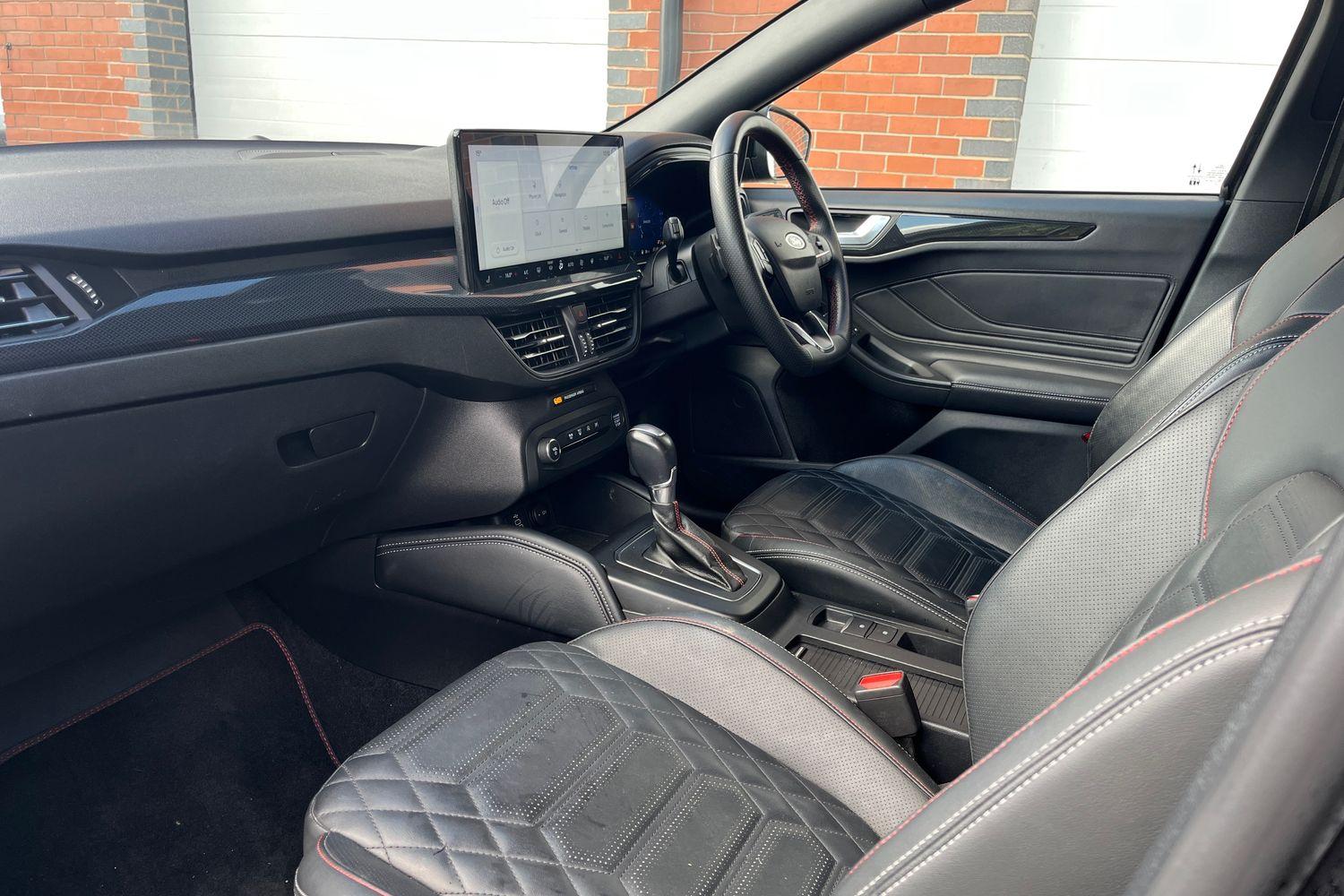 Ford FOCUS Photo 17