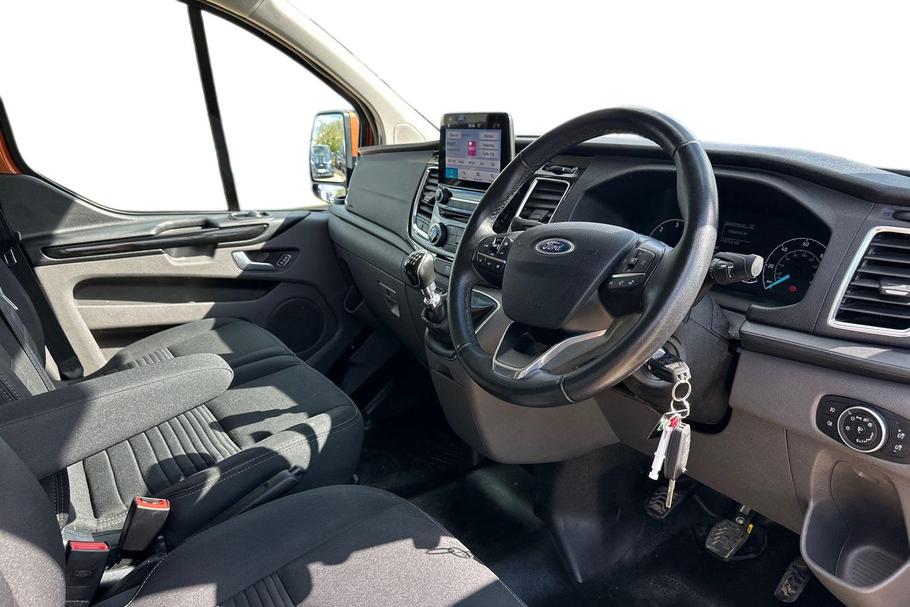 Used FORD TRANSIT CUSTOM MT21ZHU 14
