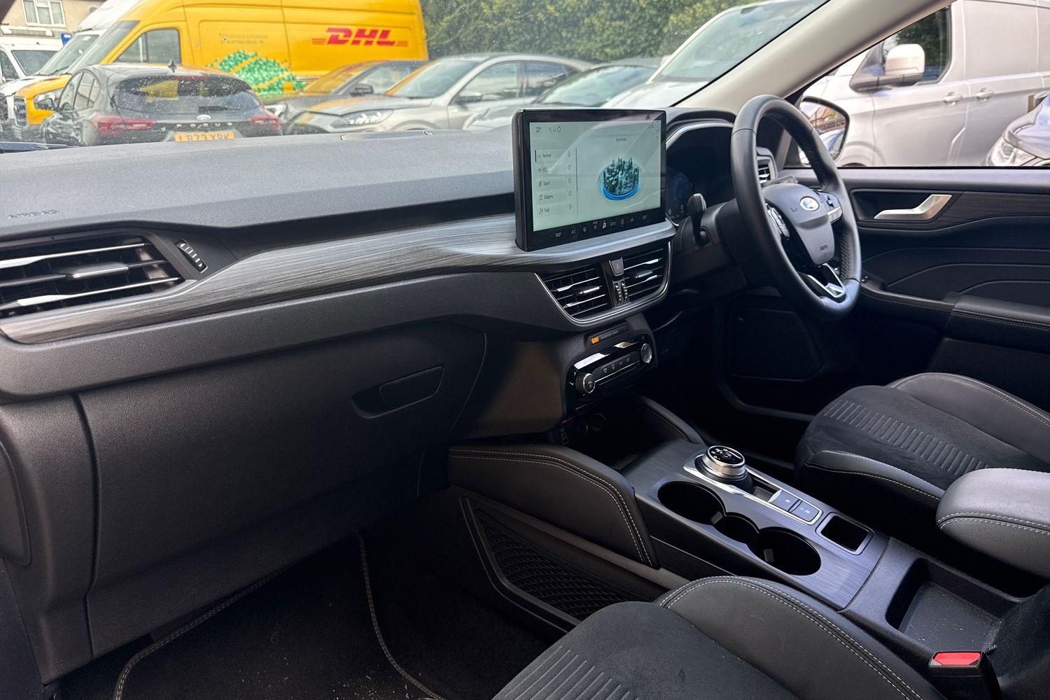 Ford KUGA Photo 17