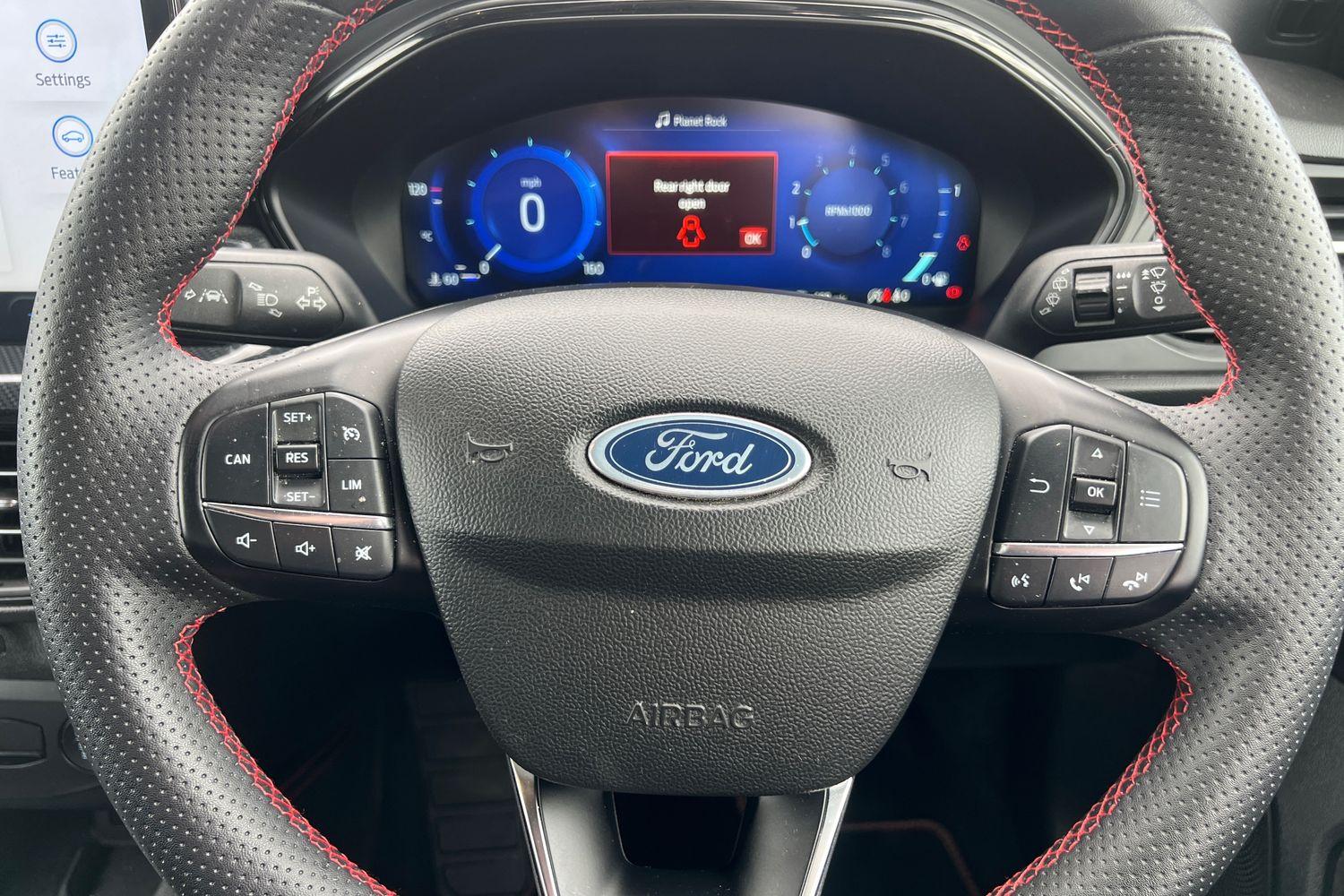 Ford FOCUS Photo 11