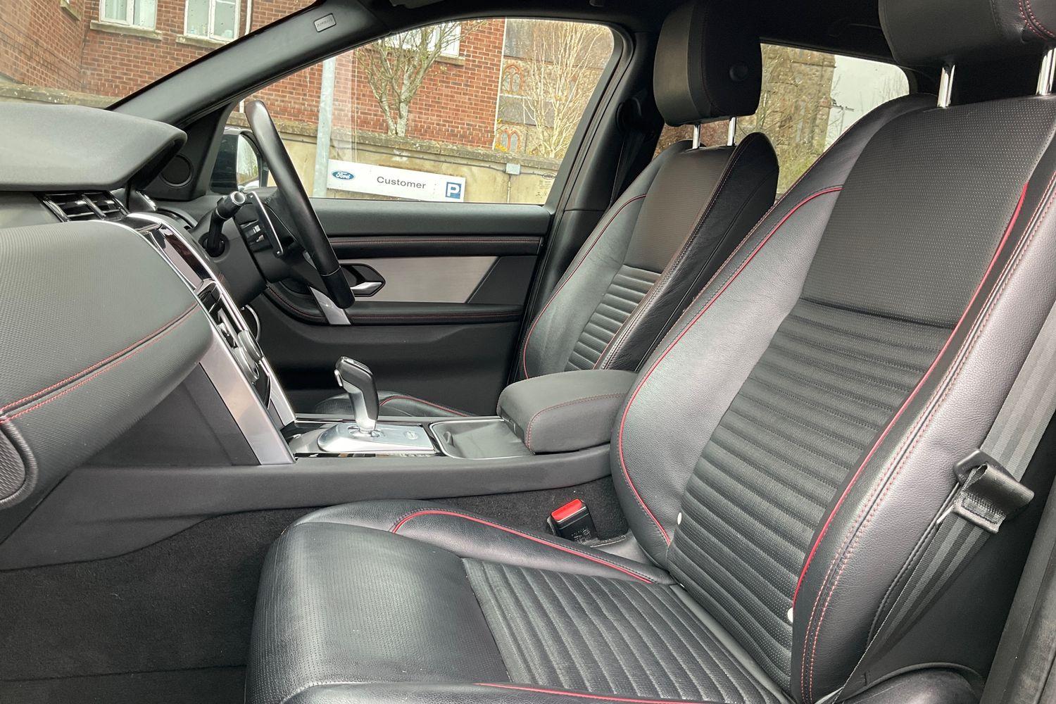 Land Rover Discovery Sport Photo 18
