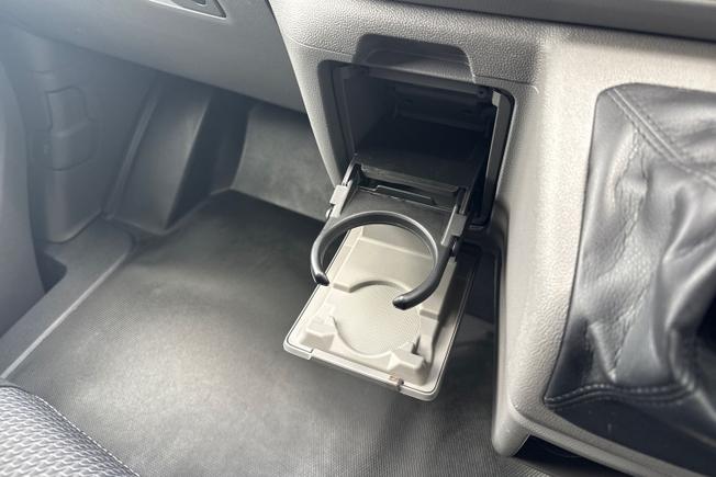 VOLKSWAGEN Transporter Photo 43