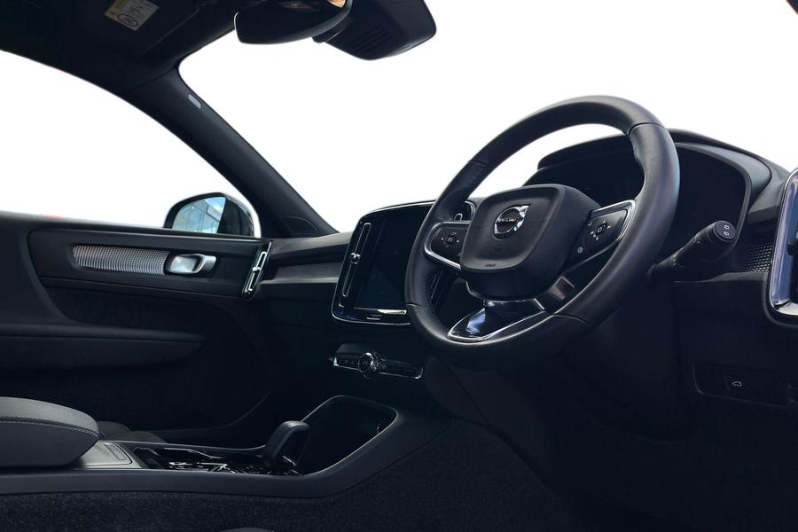 Volvo XC40 Photo autoimg-703ce117442c1e8f2038951cc393e74a058bfa1b.jpg