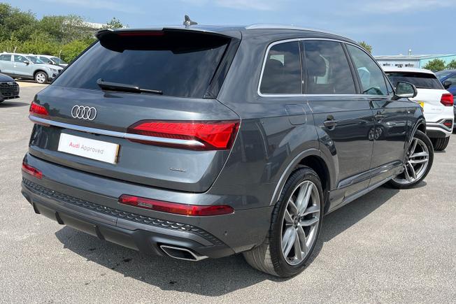 Audi Q7 Photo 41