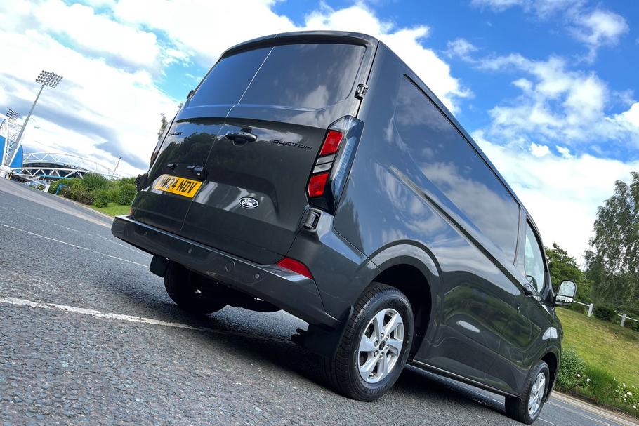 Used Ford TRANSIT CUSTOM WM24NDV 40