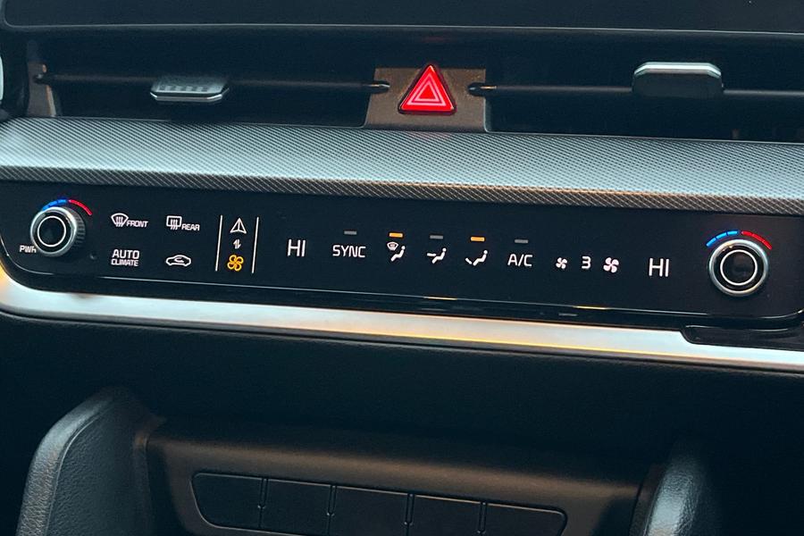 Kia SPORTAGE Photo autoimg-70422240c1893815ba76c689b116fd196aa183cc.jpg